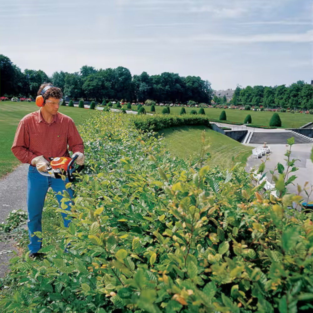 STIhs45--2 - Jerry's Small Engine Supply Co Stihl HS45 Hedge Trimmer