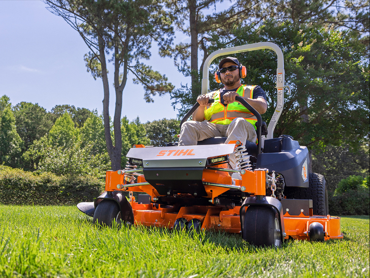 STIRZ 700 Series--3 - Jerry's Small Engine Supply Co Stihl RZ 700 Series ZTR Mower